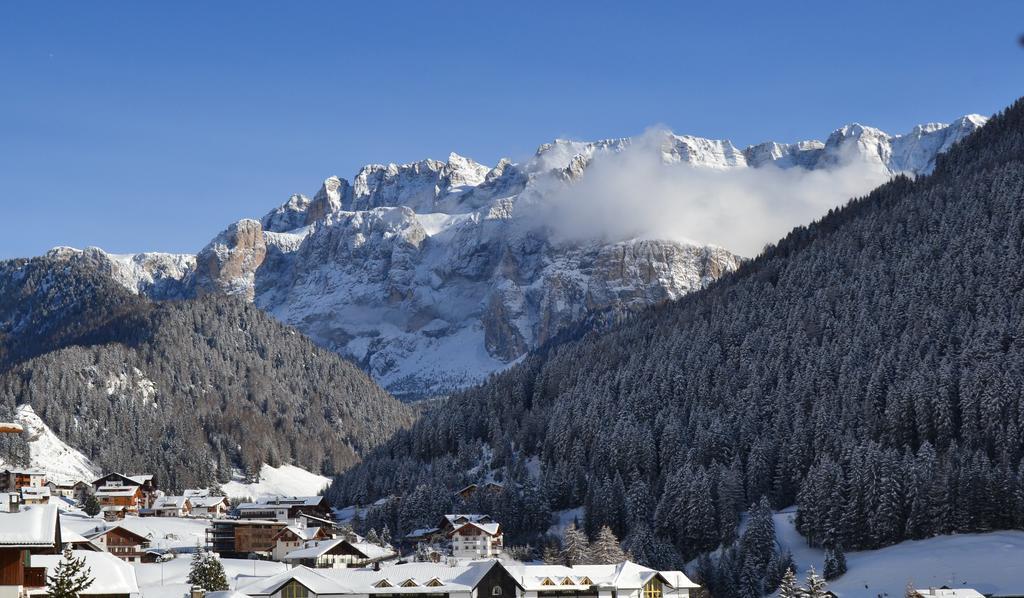 Saleghes Dolomites Residence Σέλβα ντι Βαλ Γκαρντένα Εξωτερικό φωτογραφία